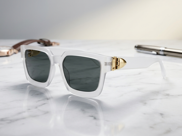 Wanted™ Smoked Gray Hinge-UV400 Protection-Unisex